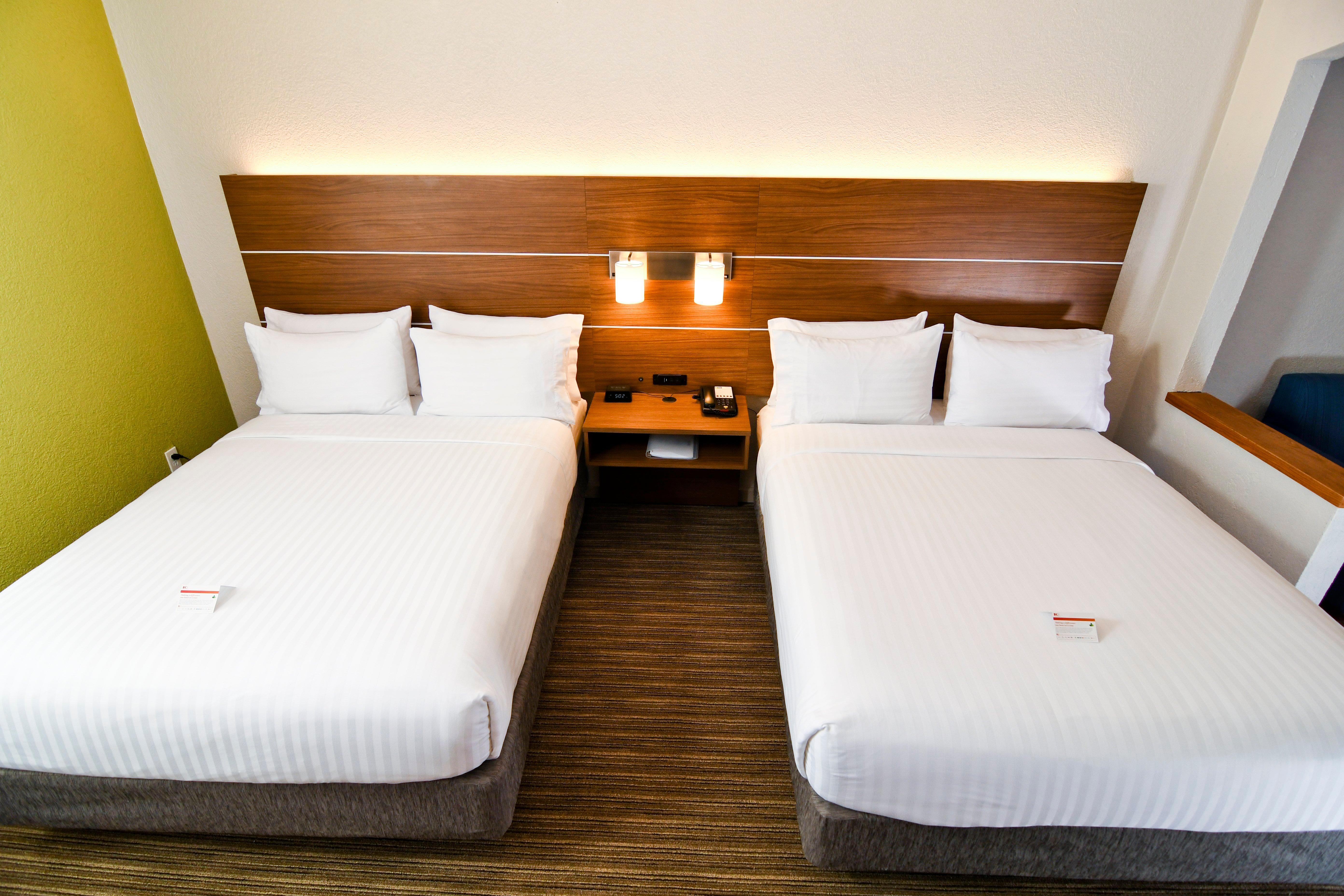 Express & Port Clinton-catawba Island By Ihg 2*