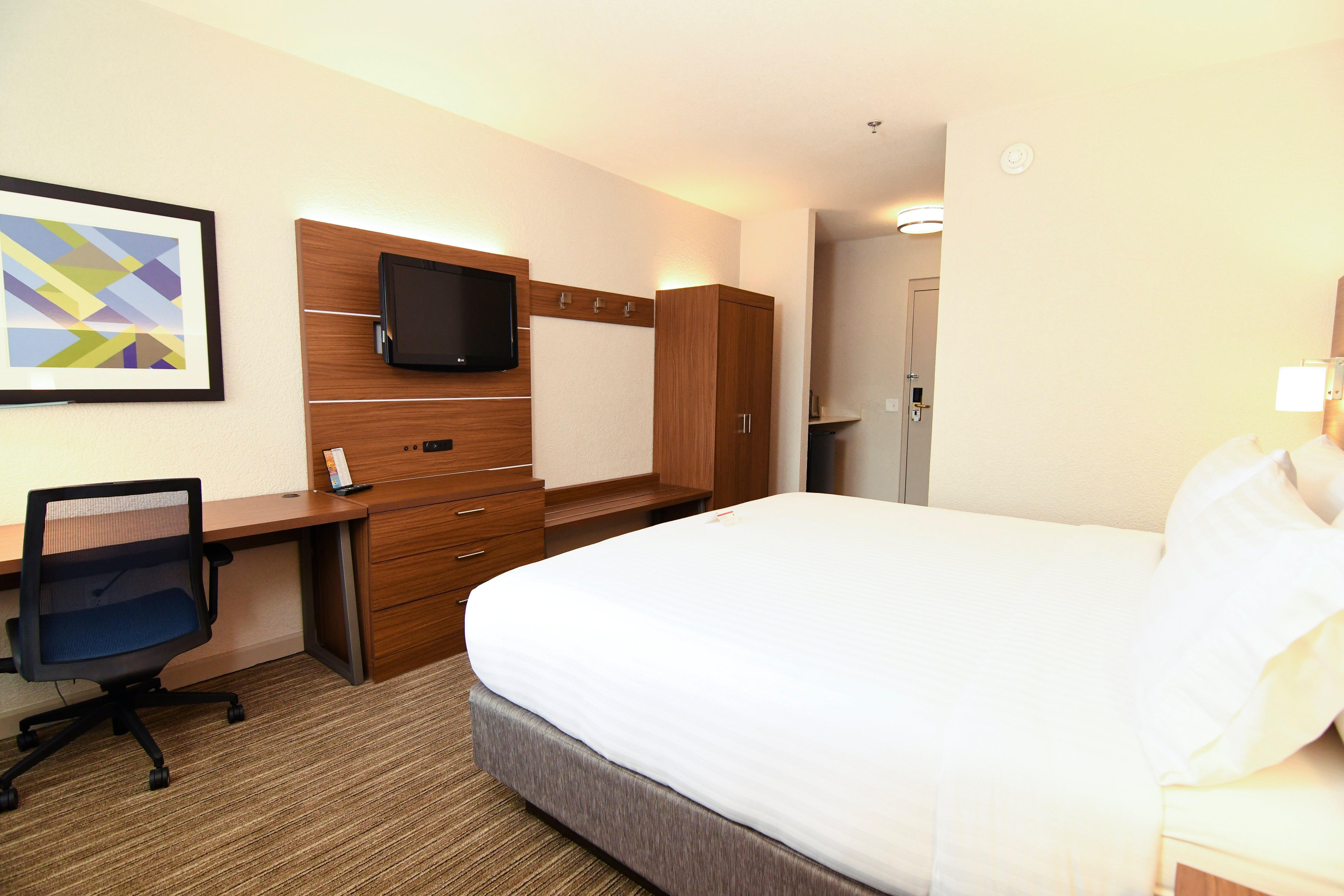Express & Port Clinton-catawba Island By Ihg Hotel 2*